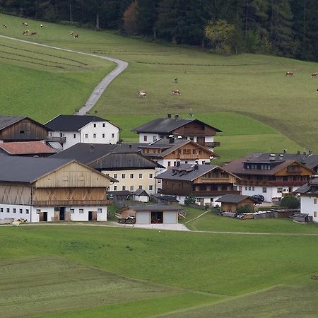 Appartments Jagerhof Braies  Exteriér fotografie