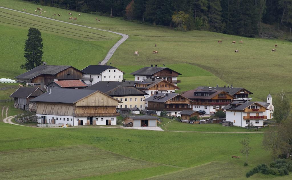 Appartments Jagerhof Braies  Exteriér fotografie